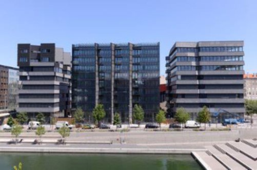 #RPE2018 Premier Ilot en France à #EnergiePositive #Hikari grâce à l’#isolationthermique et à l’#innovation énergétique et environnementale! Bilan : Une consommation énergétique réduite de 64% par rapport à l’indicateur bureaux 2012 #PerformanceEnergetique et #QualiteAirInterieur