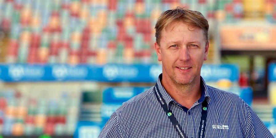 JCUCHS's tweet photo. Public lecture: It Might Be Hot But It Helps. Could training in a tropical environment like Townsville increase athletic performance? Presented by @WadeHSinclair #JCUSportExerciseScience. Thurs 25 Oct, 6pm, Shaw & Co, Townsville. https://t.co/j9hiHcTbXn #SportExerciseScience https://t.co/bteQ0Q00S4