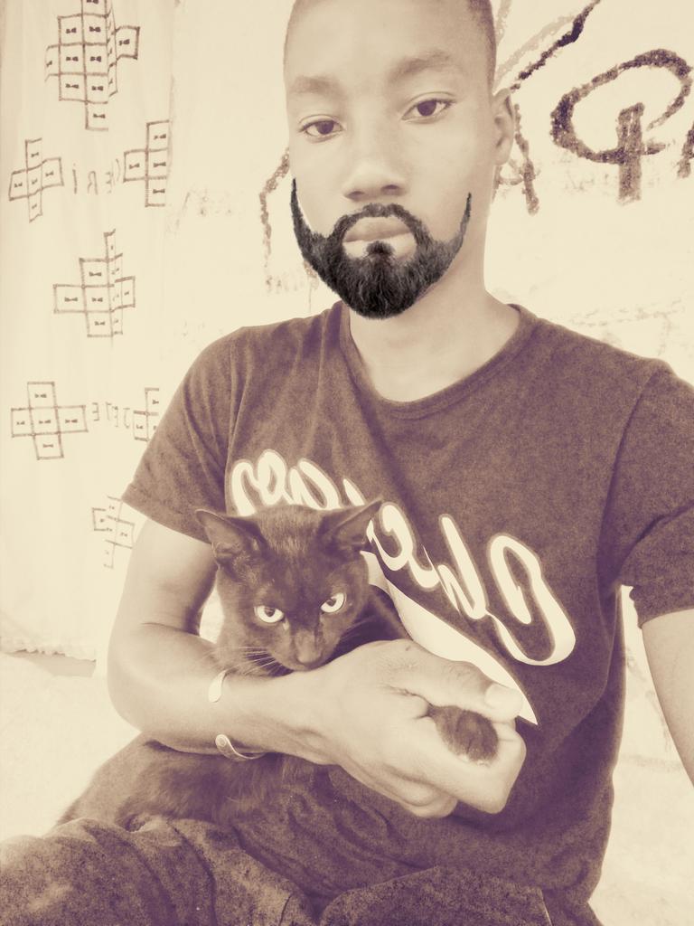 AzizeDerra1 tweet picture