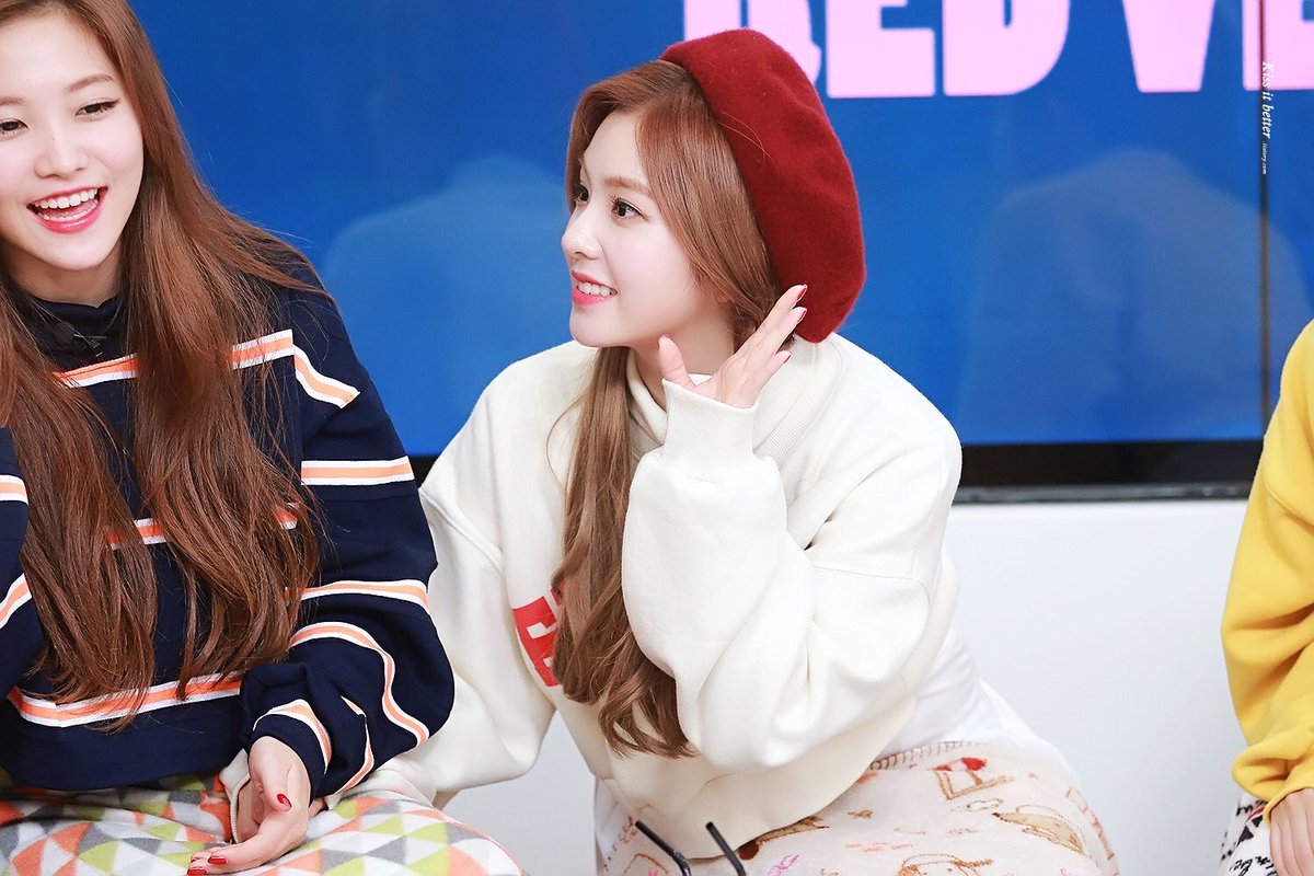 n년전 오늘의 아이린 봇 tweet media