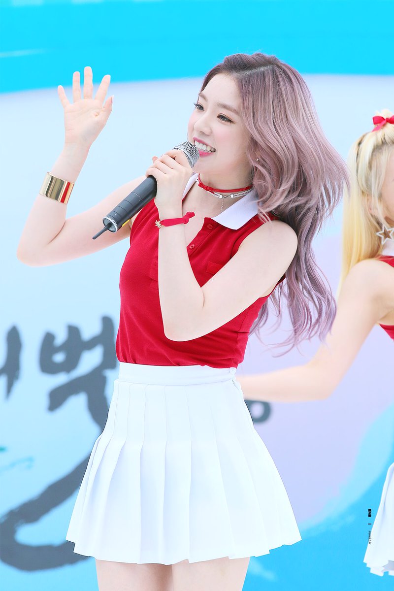 n년전 오늘의 아이린 봇 tweet media