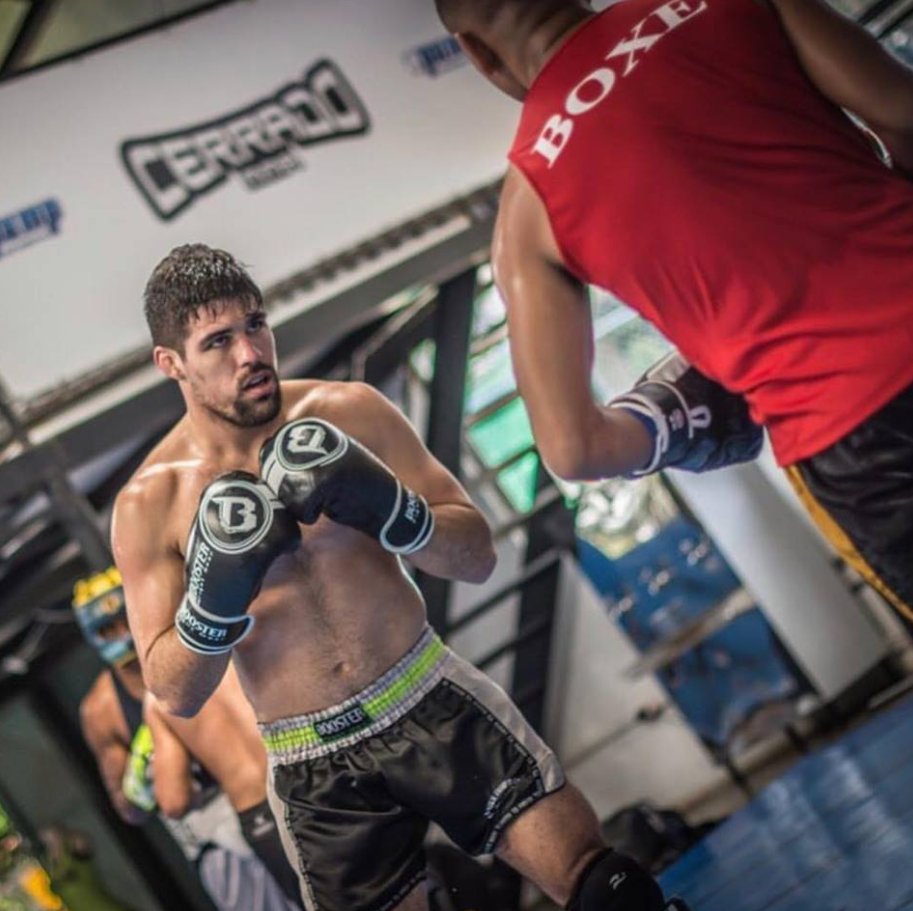 Booster Fightgear tweet media