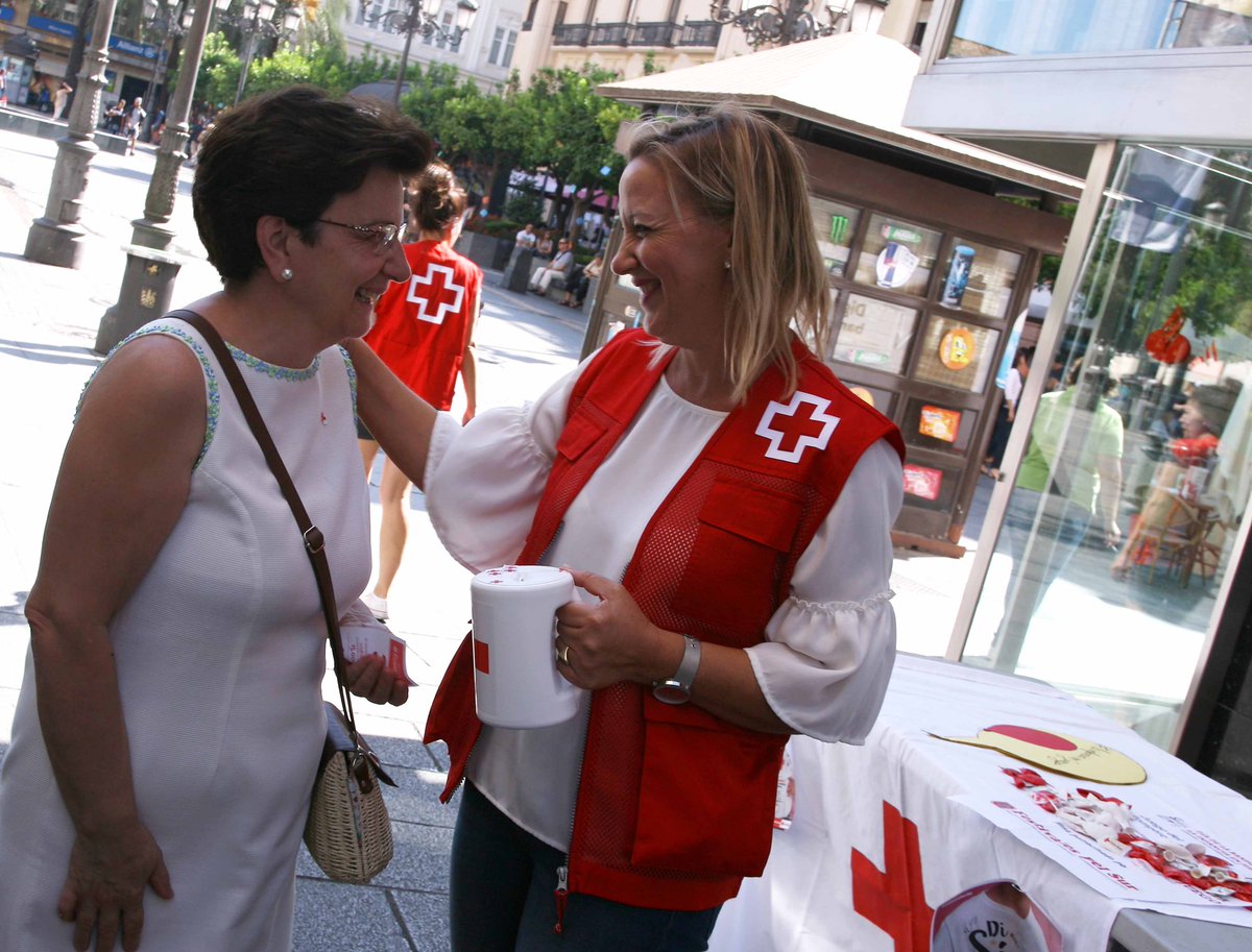 CruzRojaCordoba's tweet photo. #FelizMartes Solo 2 días ya para que nos encuentres por la calle recabando tu ayuda para la #infancia: 4 de octubre #DiaBanderita https://t.co/Gsjwu6k224