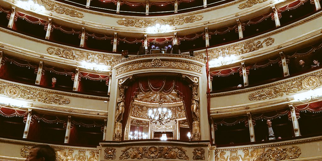 cluedyou's tweet photo. The incredible La Scala if you're going to Milan definitely check out the program La Scala and try to catch a show! #followourclues #Milan https://t.co/AP6H5uuKbM