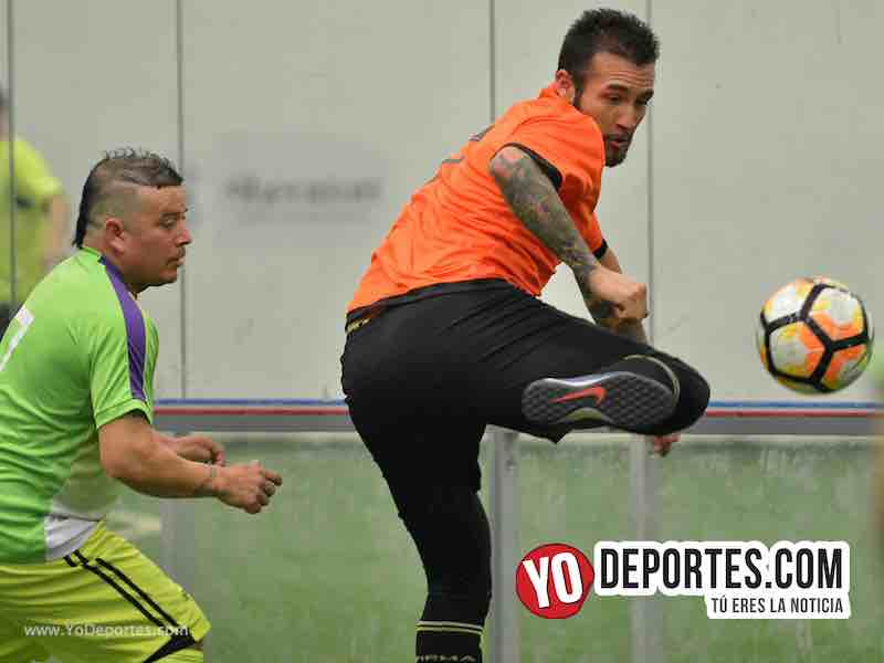 Yodeportescom's tweet photo. Eder Patiño portero y goleador en Chicago #LigaSanFrancisco #Yodeportes #indoorsoccer #futbolrapido 
@ederpato13 https://t.co/SCwaPQP1Hh https://t.co/a0SppYyZ3B