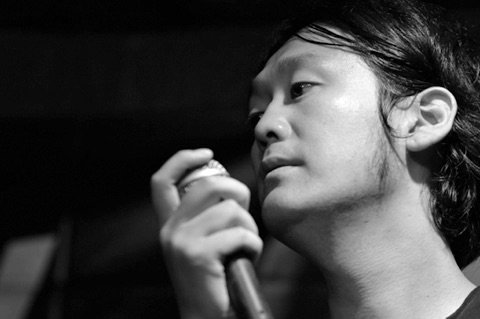 kouenji4th's tweet photo. 【10月12日(金)!】
「OTONOMI2」
19:00open 19:30start -
1500yen+1drink(500yen)
<LIVE>
関 陸(W.B)×川島誠(sax)
三善出×Yasu Iwai
and more....
高円寺4th https://t.co/j2wiV8m250
#高円寺 #ライブ #improvisation #noise #modulasynth https://t.co/hyg6ZUFfHt