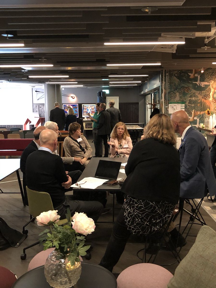 IQSamh's tweet photo. Kickstart på Smart Built Environments årsstämma med workshops #smartbuilt #sipnytt https://t.co/0uTQaZ9cl1