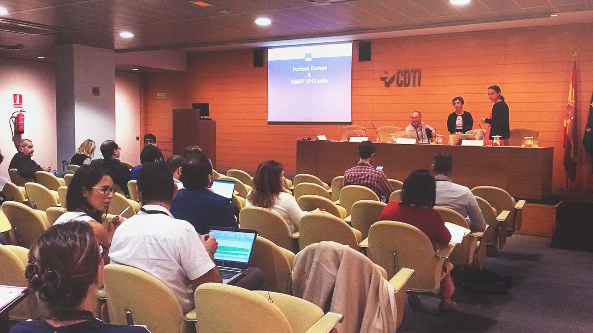 ICCRAM_UBU's tweet image. Nuestra compañera Maite nos envía una foto desde @CDTIoficial en la Jornada de presentación de la Convocatoria para #Nanotecnologías, #MaterialesAvanzados, #Biotecnología y Fabricación y transformación avanzadas. Preparados para las nuevas convocatorias de @EU_H2020 #H2020