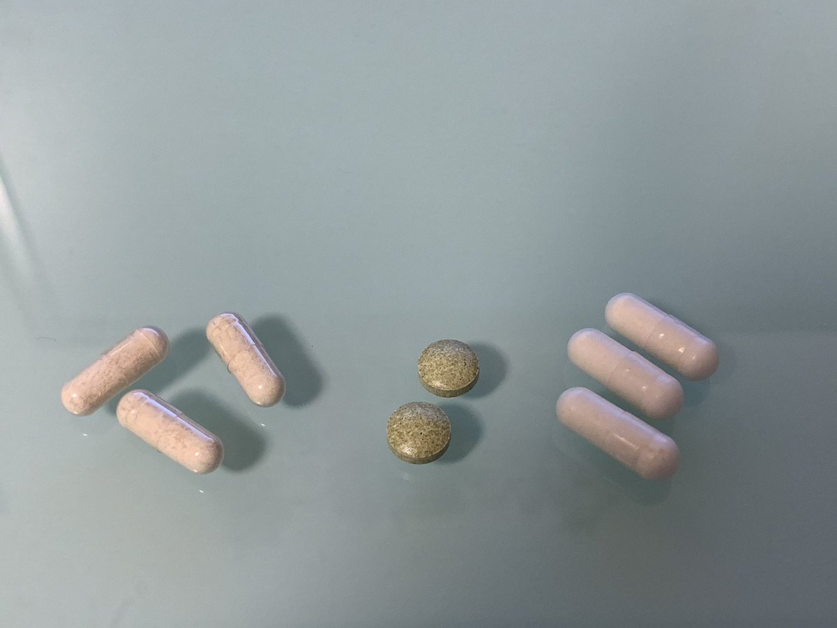chitame1's tweet photo. サンプル百貨店のヘルスケアで頂いたフェミラクトと、しおナイン、プレミアム青汁を毎日飲んでる！どれが効いてるのか？数ヶ月自力で出なかったのに出たwちょっと続けてみたい！
#RSPヘルスケア #サンプル百貨店 #大鵬薬品 #フェミラクト #トイメディカル #しおナイン #バイワールド #プレミアム青汁 https://t.co/ZhU8rrB2Fy