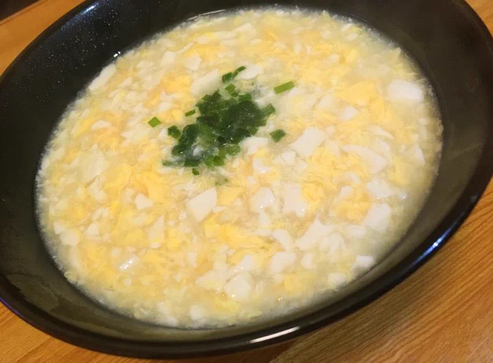 ご飯を使わないので超ヘルシー！簡単レシピww「卵の豆腐雑炊」のご紹介！！