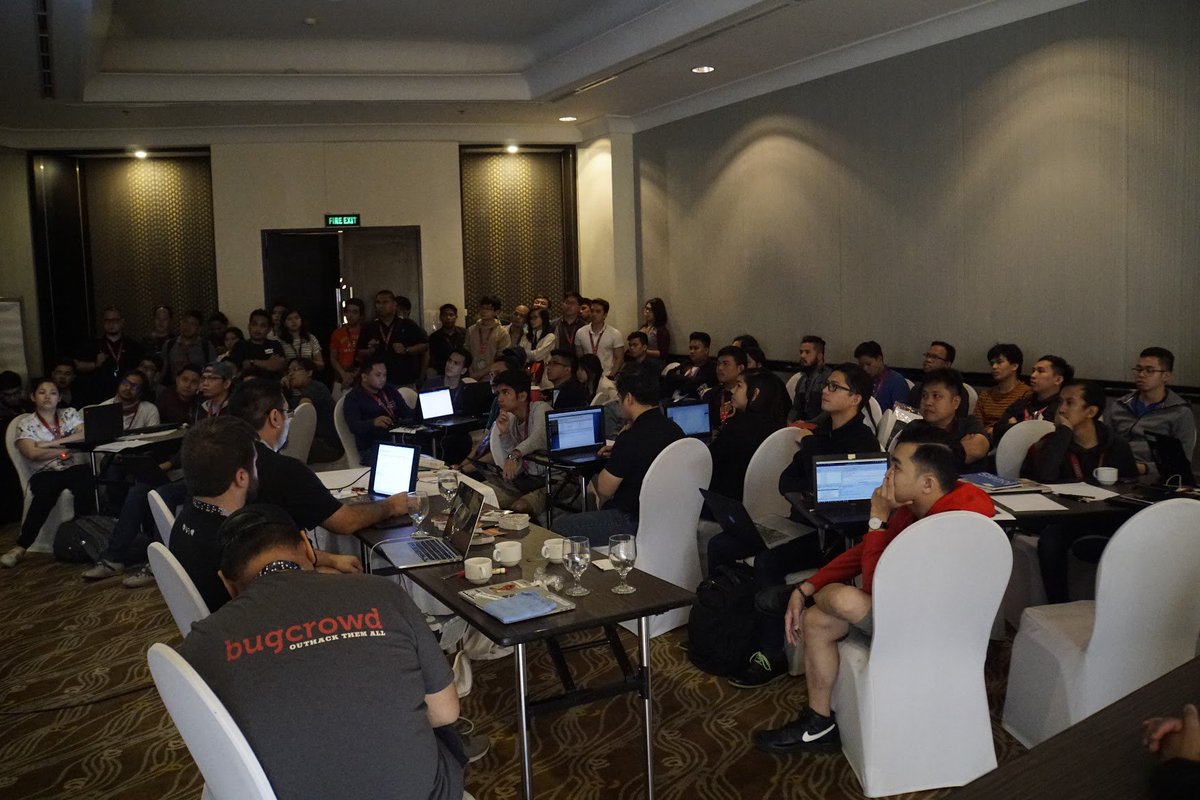 shipcod3's tweet photo. The @rootconph Crowd #rootcon #rootcon12. To all the attendees, see you next year :) https://t.co/1DOG78CnNq