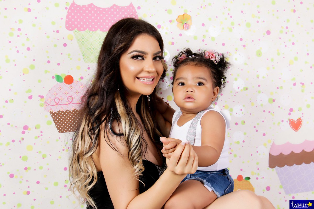 twinklestarng's tweet photo. Me and my baby girl touching Moments! Mom and Daughter, cherishing these moments forever 👌
Happy Tuesday!
Live every day to the fullest, enjoy every single moment!
Good morning!
#mommyandme
#GirlLove
#Moments
#Goodtimes
#inspiration
#TuesdayMotivation https://t.co/3WmtfIviRO