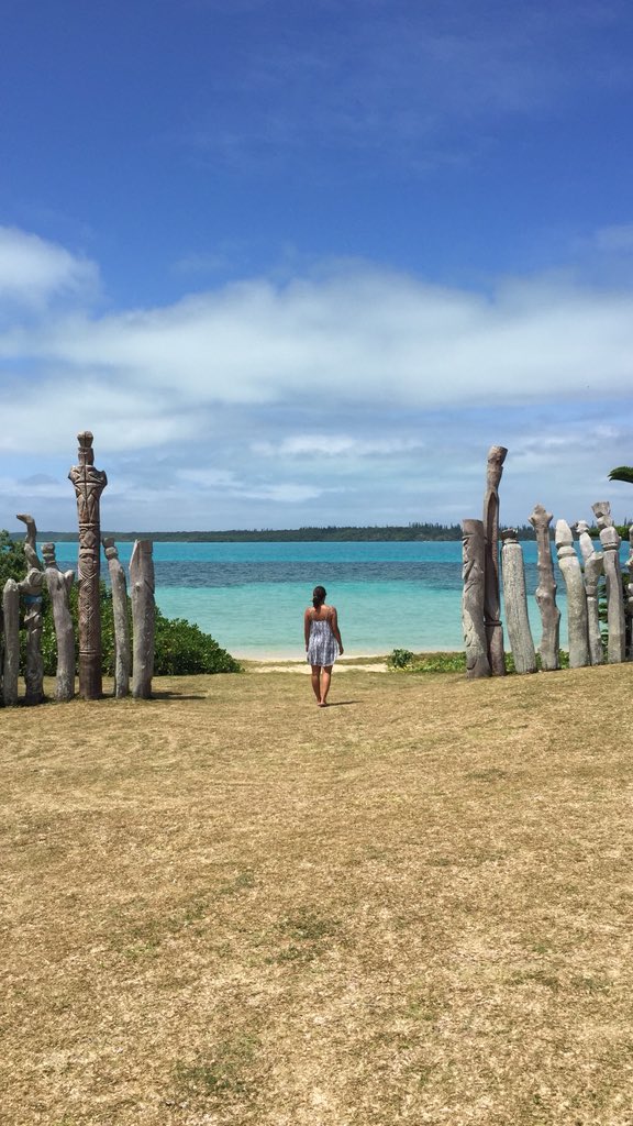 BuenosViajesAL's tweet photo. PARADISE 💚
Journée vélo au #paradis 😎🌲
L’ #IleDesPins est délicieusement belle 🦀

#EnFranceAussi
#Magique 
@Nouvl_Caledonie #Lagon https://t.co/clM0n55thq