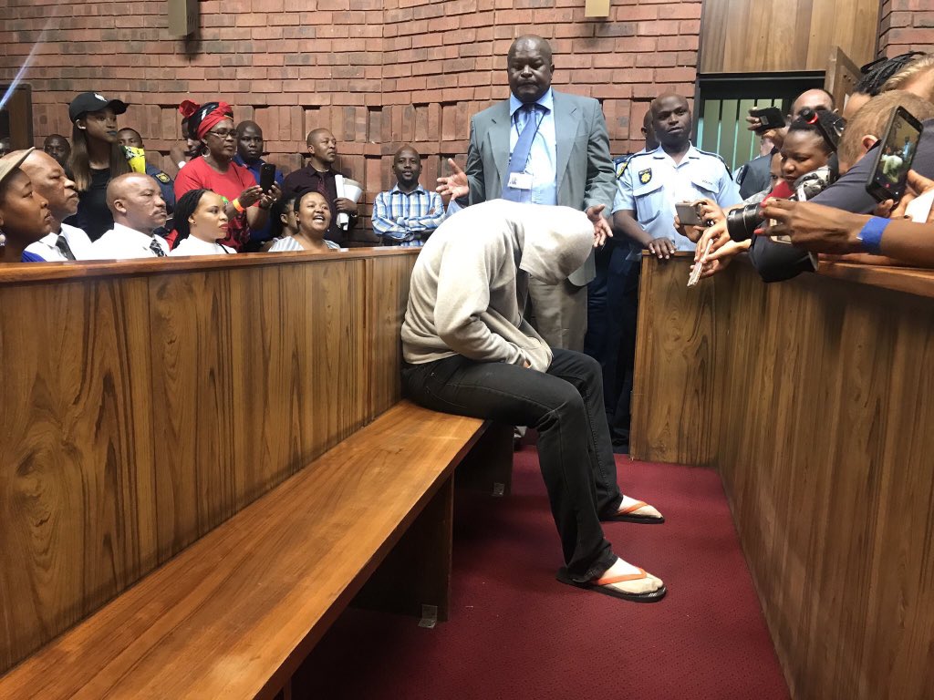 AdvoBarryRoux's tweet image. One was fighting for free Education and one raped a child. The one who was fighting for Free Education was chained while the rapist dololo chains. #DrosRapist