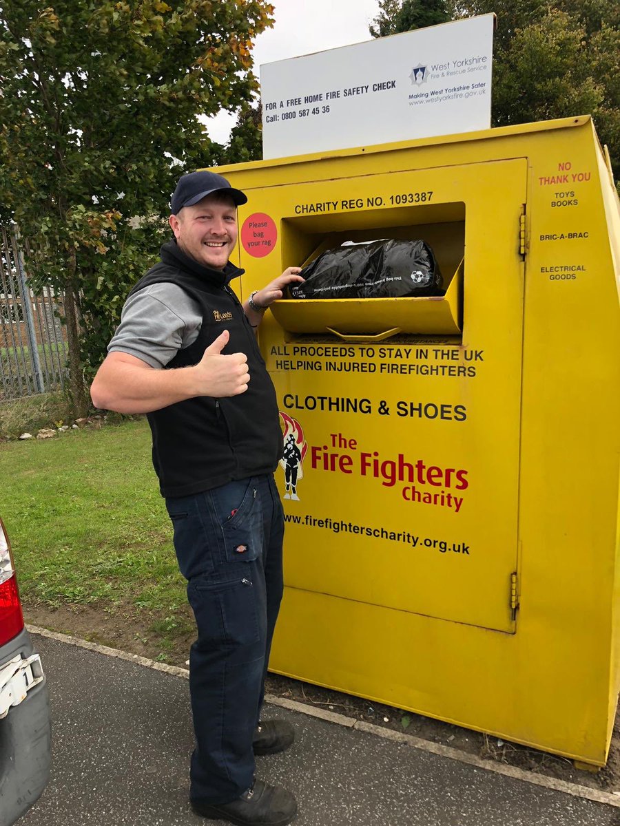 LCC_CELServices's tweet image. There at it again!!! 35 bags dropped on clothes recycle banks for @WYFRS !! So far this week! It’s only Tuesday 😳