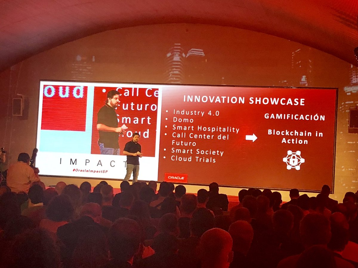 pedrollamasflor's tweet image. Jesus Brasero introduces the great demos available at #OracleImpactSP . True innovation at the Contact Center of the future, DoMo, Industry 4.0, Smart Hospitality and more !! @oracle_es @wedosmarth @BraseroJesus