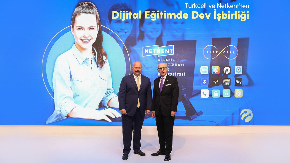 Netkent ve <a href="/Turkcell/">TURKCELL</a> güçlerini dijital üniversite eğitimi için birleştirdi!
Dünyanın ilk dijital operatörü Turkcell’in sağladığı altyapı ile bölgenin ilk dijital interaktif üniversitesi olan Netkent eğitime başlıyor. #Netkent #Turkcell #dijitaluniversite
>netkent.edu.tr