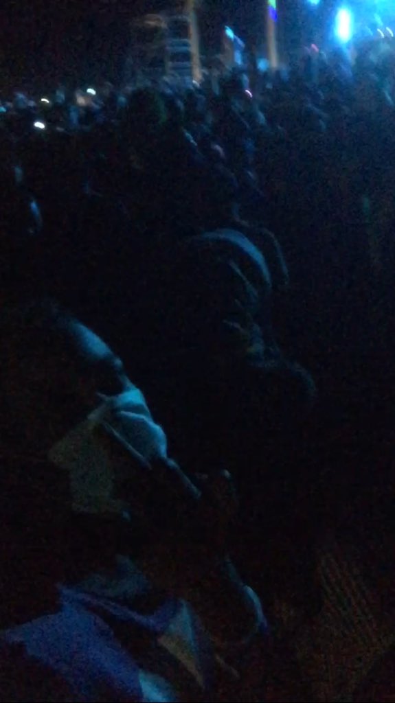 97lxrry's tweet photo. @MAJORLAZER @diplo @jillionaire @walshyfire I caught two of the Lazer Sound whistles 😭😭😭 that @jillionaire & @walshyfire threw 🔥💯 Souvenir for life #MajorLaze https://t.co/hbKlwUWKue