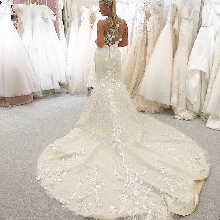 MarinaBridal_'s tweet photo. We are now proud stockists of Paul Zeni Bridal gowns👰🏻 Looking for your dream wedding dress?💍 Call us on 020 8368 7666 to book your free consultation📞 https://t.co/h2HAwVGWVQ
