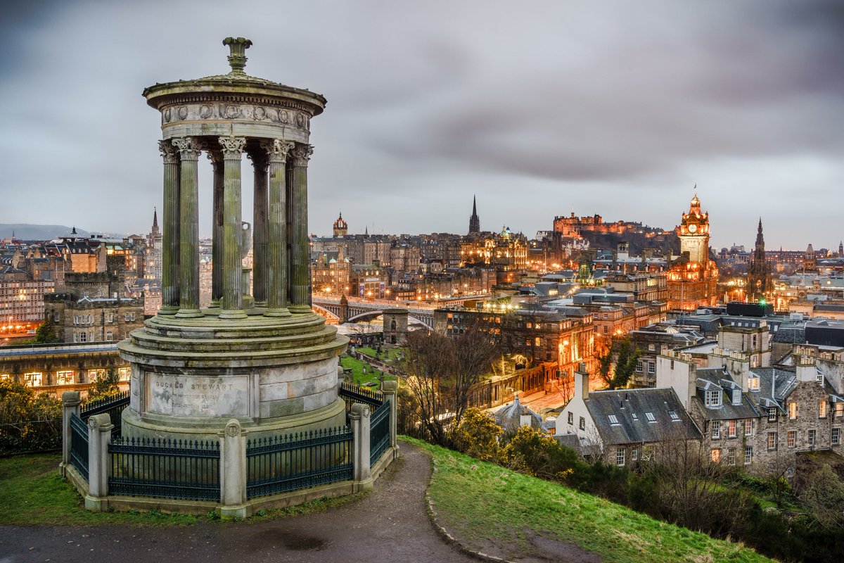 HomeReportComp's tweet image. More properties are coming onto the market for sale in Edinburgh, easing the pressure that property buyers have been feeling in Edinburgh &amp;amp; the Lothians bit.ly/2Iy4Xw3