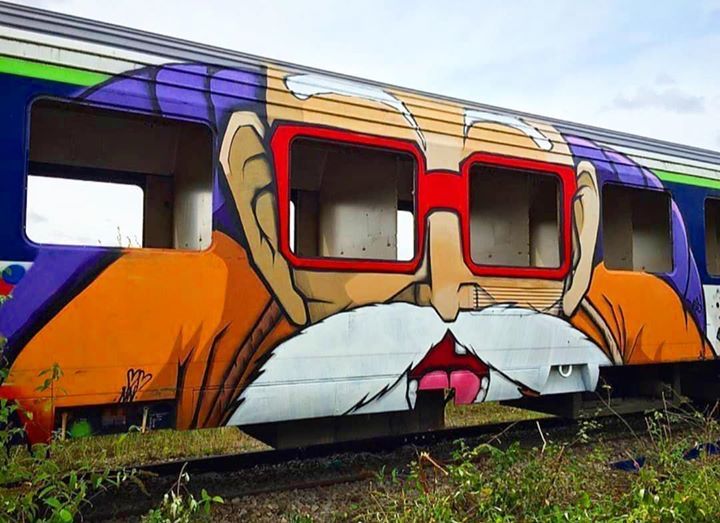 Urban_painters's tweet photo. 🚅 #masterroshi 😁
🔥 @blesea_one 
👉https://t.co/jm07bqrCpt https://t.co/YJPDb9oGro
