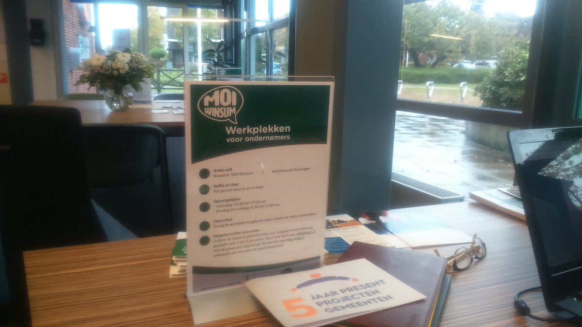 PresentNG's tweet image. Aan de slag bij de vrije werkplekken van @RaboNWG en @EBGroningen bij MOI Winsum. Voor @PresentNG een fijne plek om te werken!
