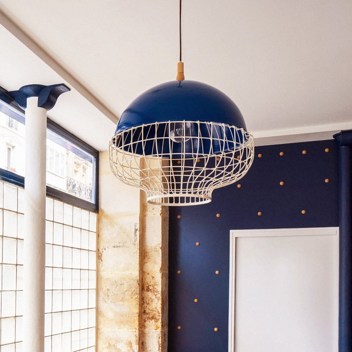 utulamps's tweet image. When geometry meets beauty — Magnolia I suspension lamp truly captures the many ways that our lighting pieces transcend design and add delightful intention to any space. #utulamps #lighting #creativeinterior #interiorstyling #interiordesign #interiordesign