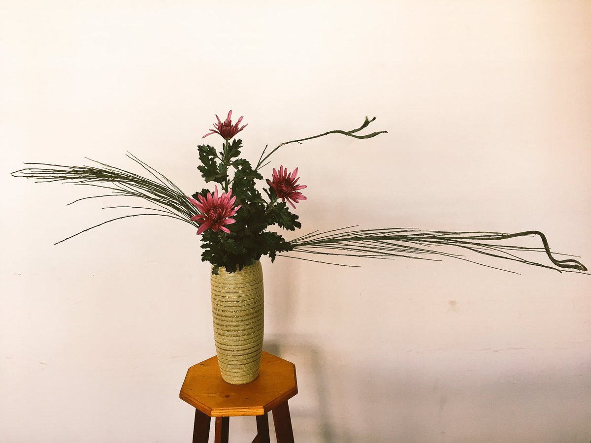 花 投げ入れ 花 投げ入れ コツ