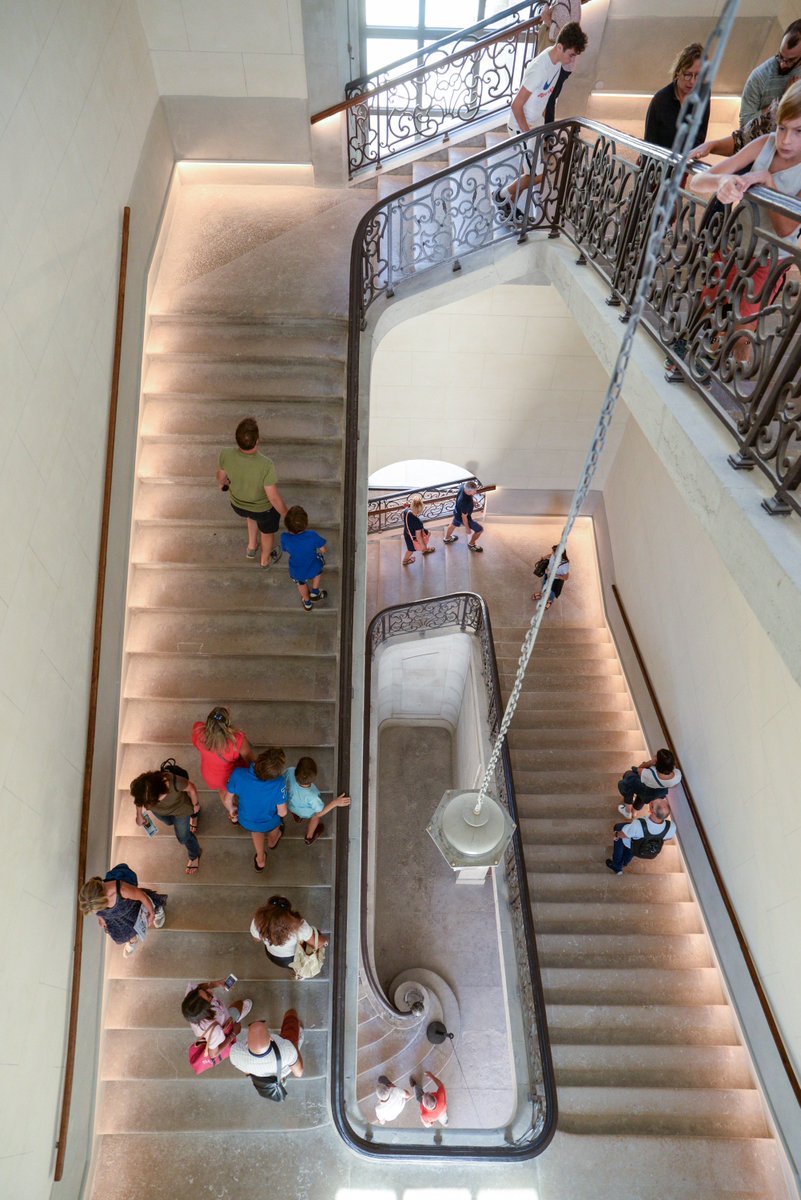 Retour en image chez @Nextdoor_fr lors des journées du patrimoine. Oui le coworking Grand Hôtel Dieu à Lyon est une salle classée et inspirante !