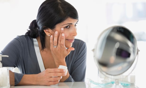 BeautyNft's tweet photo. Why anti-ageing is out in the beauty industry https://t.co/wvSvMD6DVx #antiageing #beauty #beautynews #antiageingtips #nftbeauty https://t.co/PEcjHZypK5