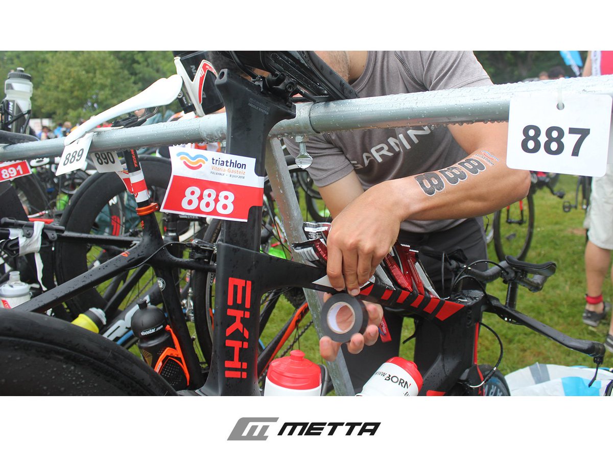 MettaBikes's tweet photo. La calma antes de la tormenta.
Ese momento en el que estáis bicicleta y tú.

Ya no hay vuelta atrás.
Dejas tu bici lista para después reencontrarte con ella.

¡Tu momento ha llegado!

📸 @Odeigil en @trivitoria

#MettaCarbon #Metta #MettaBikes #CustomBuilt #YourDreamMadeReal https://t.co/lQsagAwFrD