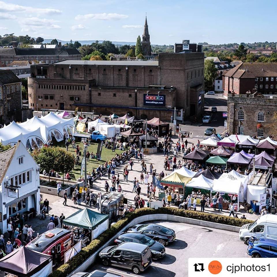 byinvitationeve's tweet photo. Feast 2018.

Wow what a weekend.

Massive thanks to everyone who assisted, attended, exhibited, cooked, performed on our music stage, provided a workshop or demo. .

Such an amazing team working on this event and very proud to be a part of it. https://t.co/EyPuudKrFi