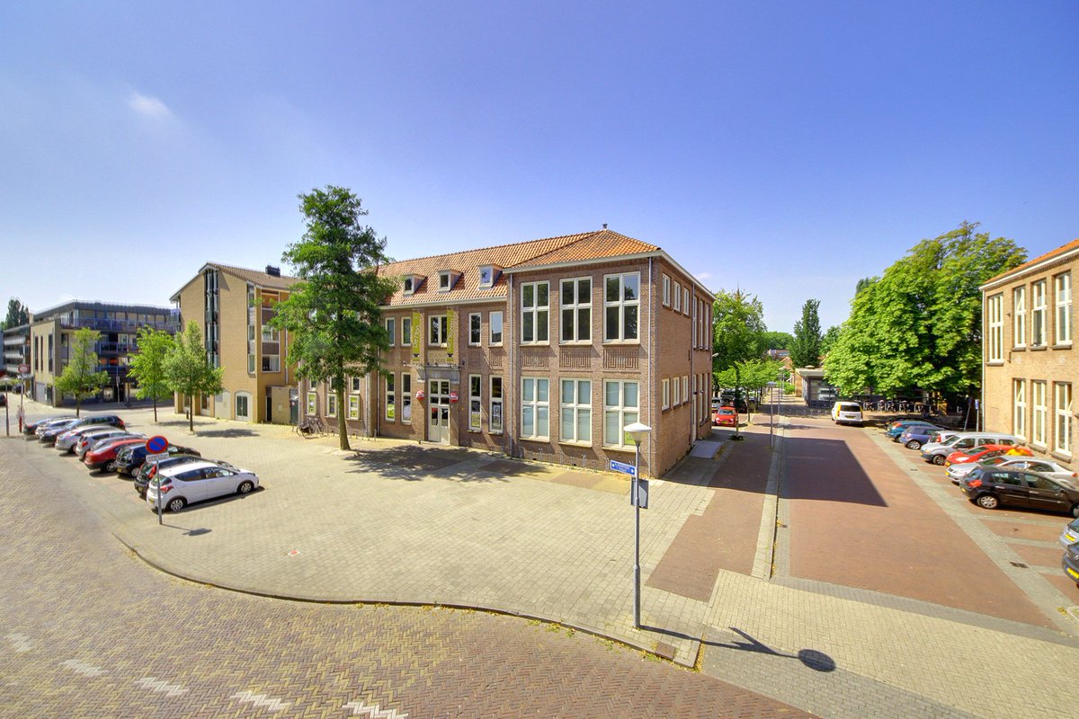 Transformator_h's tweet image. Welke partij heeft de meest aantrekkelijke invulling voor Anthonie Verherentstraat 1? @gem_heemskerk is op zoek naar het beste plan dat in functie en uitstraling een toegevoegde waarde heeft voor Heemskerk. #verkoopondervoorwaarden #herbestemming verkoopanthonieverherentstraat1.nl