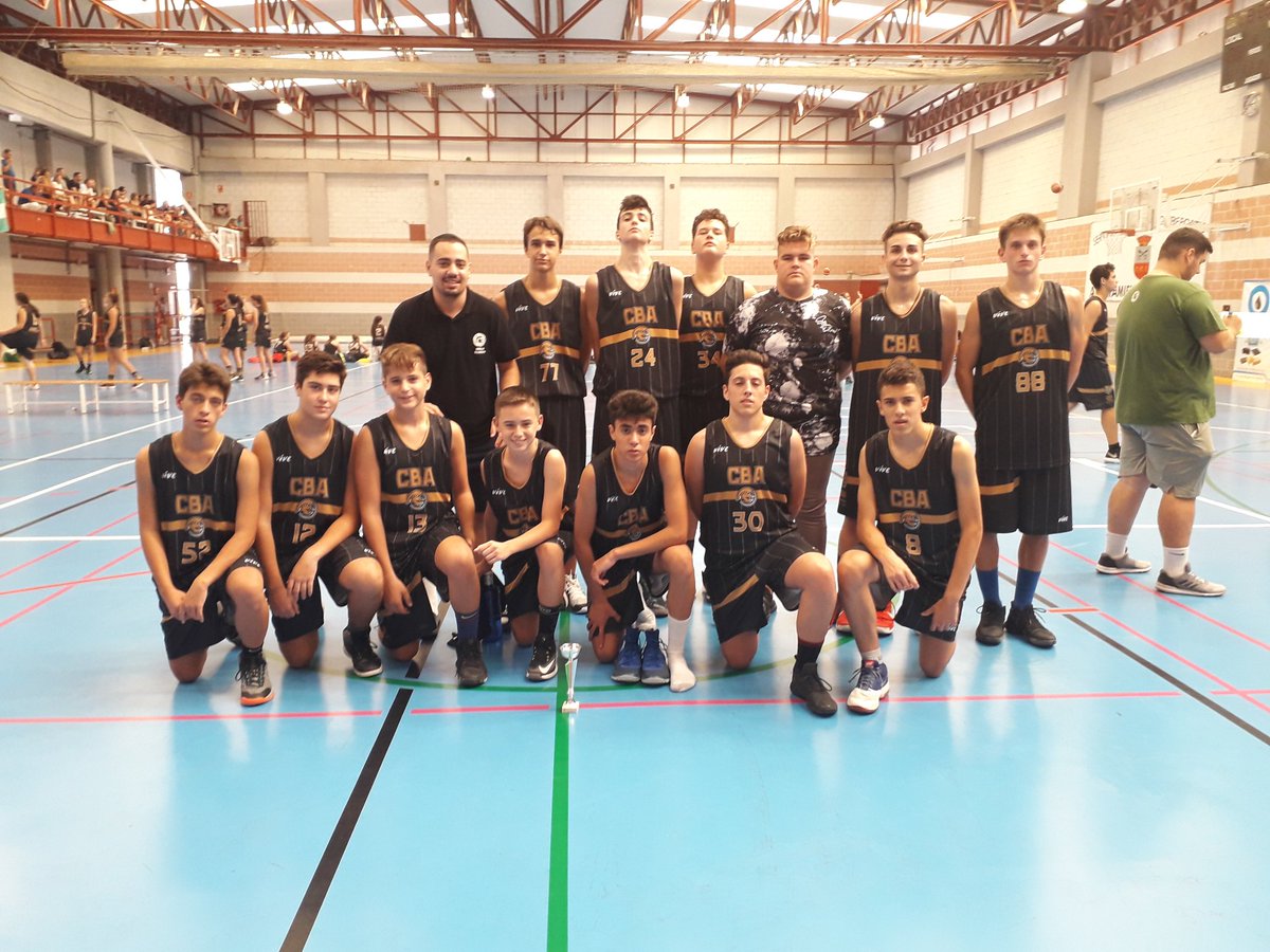 jalmazanbereng1's tweet photo. Comienza la liga, este sábado contra Presentación! #VamosGladiadores #gocba https://t.co/jaIQhLIeFs