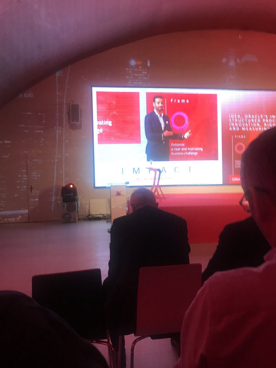 agustin13's tweet image. En #Oracle la innovación es una disciplina. Enrique Martín en #OracleImpactSP