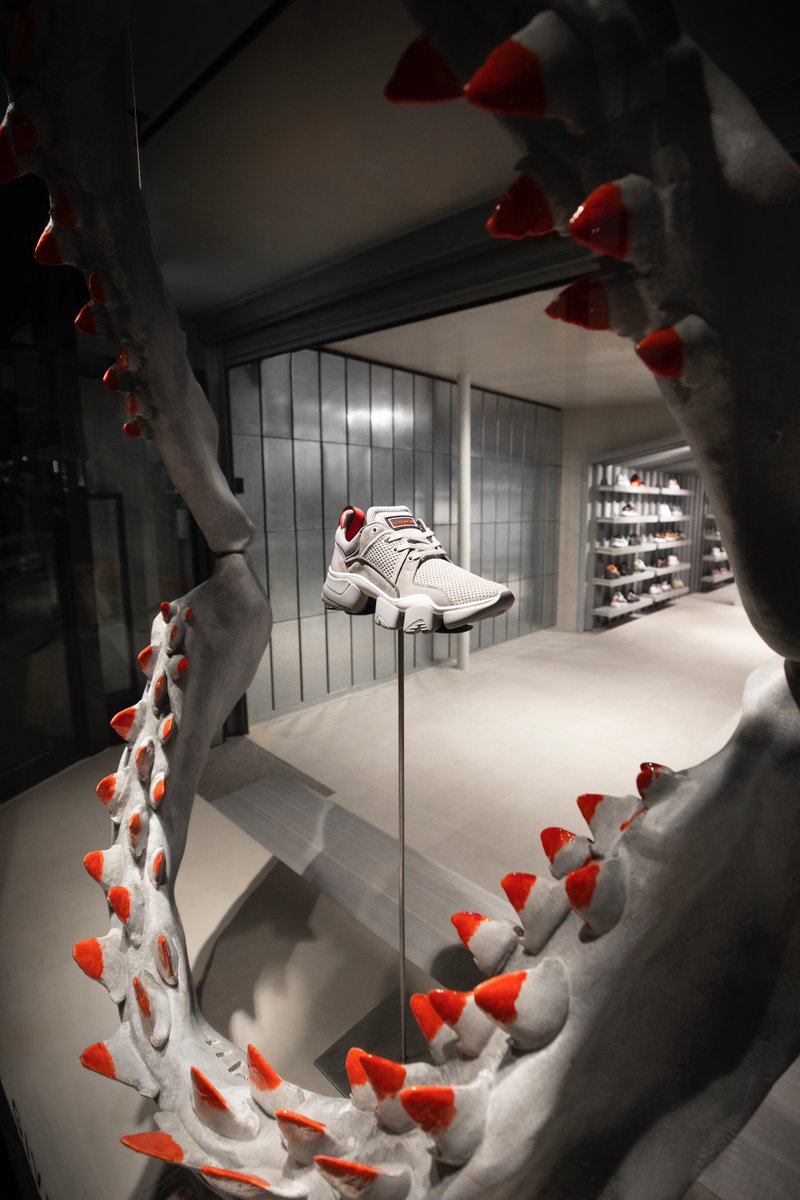 ShapeDesign_'s tweet image. Check out our latest work for @Footpatrol_ldn and Givenchy through the ace design team at Hotel Creative 🦈 #GivenchyJaw #footpatrol #retailstorewindows #retailfocus #shapedesignbuild