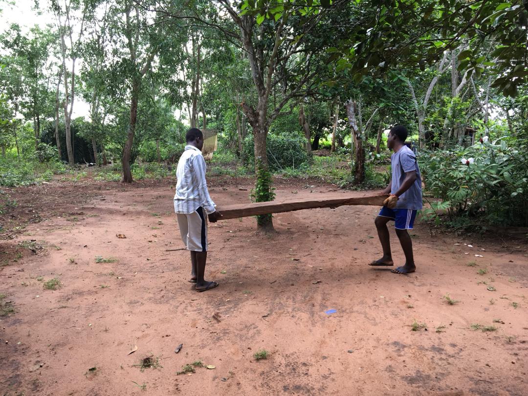 agrobootcamp's tweet photo. #AgroBootCamp JJ-2 
Les derniers préparatifs pour accueillir les participants : aménagement du camp avec les tentes,  mise en place d'un système de pisciculture..

#agroecologie #entrepreneur #environnement 
#ABC4D https://t.co/dp1j0K7QT8