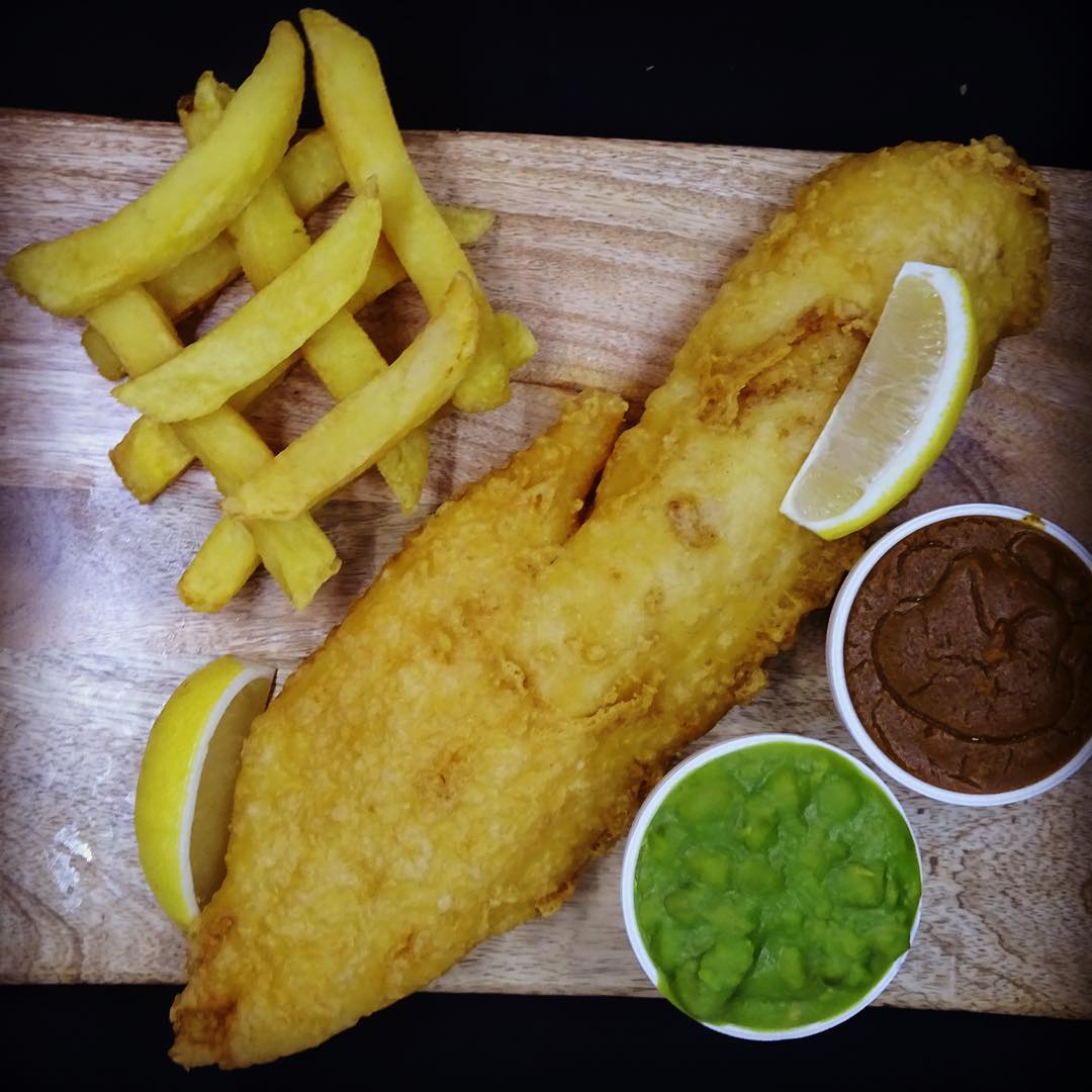 Call us on 01582 622517 to order ahead tonight !