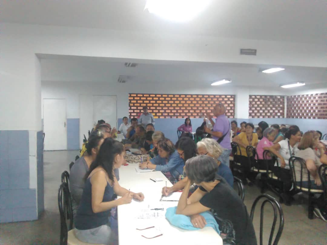 #Así Se Desarrollaron Las Asambleas de Planificación Popular en los Eje Territoriales Clap de la Parroquia .<a href="/SANJOSE_CLAP/">PARROQUIA SAN JOSÈ</a> 
#PuebloOrganizadoPlanifica
#PetroNuevaEraEconómica 
.<a href="/NicolasMaduro/">Nicolás Maduro</a>.<a href="/FreddyBernal/">Freddy Bernal</a>.<a href="/ErikaPSUV/">Erika Farías Peña</a>.<a href="/ClapOficial/">CLAP Oficial</a>.<a href="/RichardVzlaPsuv/">Richard Betancourt</a>