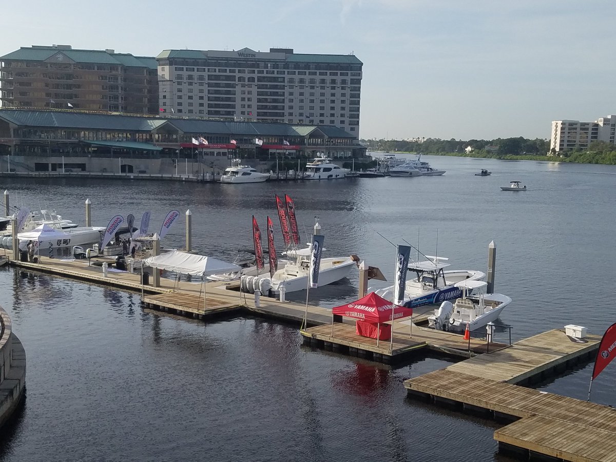 OrcaDisplays's tweet photo. Team Orca Displays at the @IBEXShow. What a great day to be @TheTampaCC along the waterfront. 

#TampaBay #IBEX2018 #IBEXShow #StPete #Tampa #Boating #tradeshow https://t.co/N1uzF64KWu