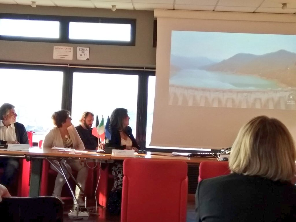 parcoantola's tweet image. Il Parco #Antola individuato come sito pilota insieme a @PARCO_AVETO per il progetto Interreg #SmartDestination che promuove il turismo dell'entroterra. Oggi in Regione il Comitato di Pilotaggio