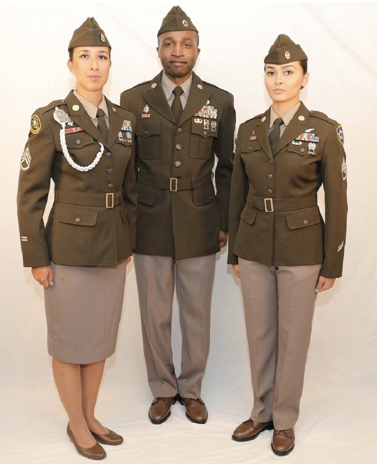 oregonarmyguard's tweet image. The #Army is days away from choosing if we go to the Pinks and Greens dress uniform. What do you think of the uniform? Let us know in the comments below 👇🏻. #ORNationalGuard #OregonArmyGuard #OregonGuard #PinkandGreens