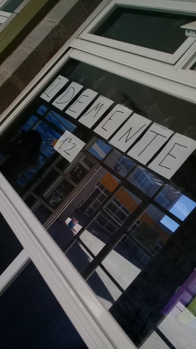 inataliebtw's tweet photo. @DementeYT eSTÁS EN TODO LADOS LPM https://t.co/f1TqMdkheY