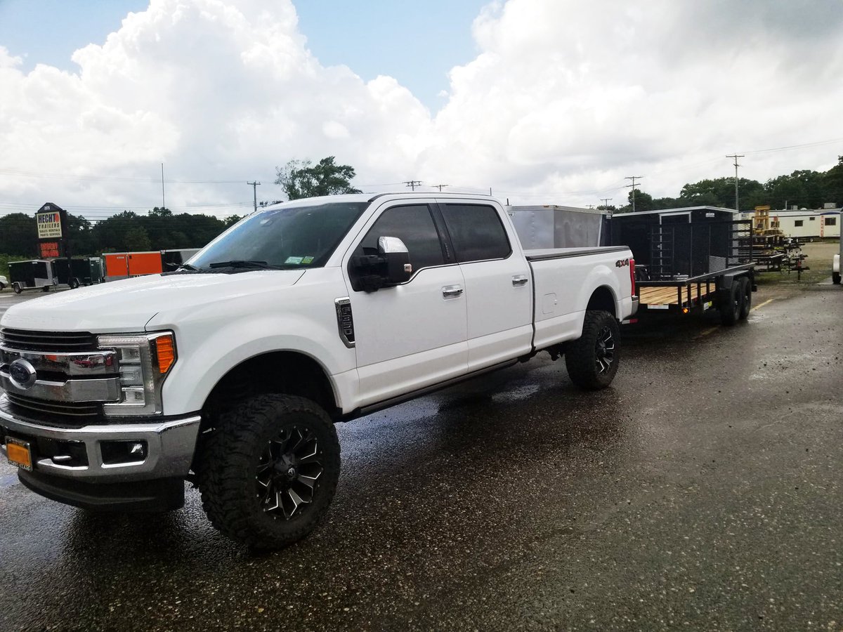 HechtTrailers's tweet image. Pictured here is a 7x18 Big Tex 14PI trailer

A special thank you to another one of our happy customers for letting us share these pictures with you!

Congratulations on your purchase!