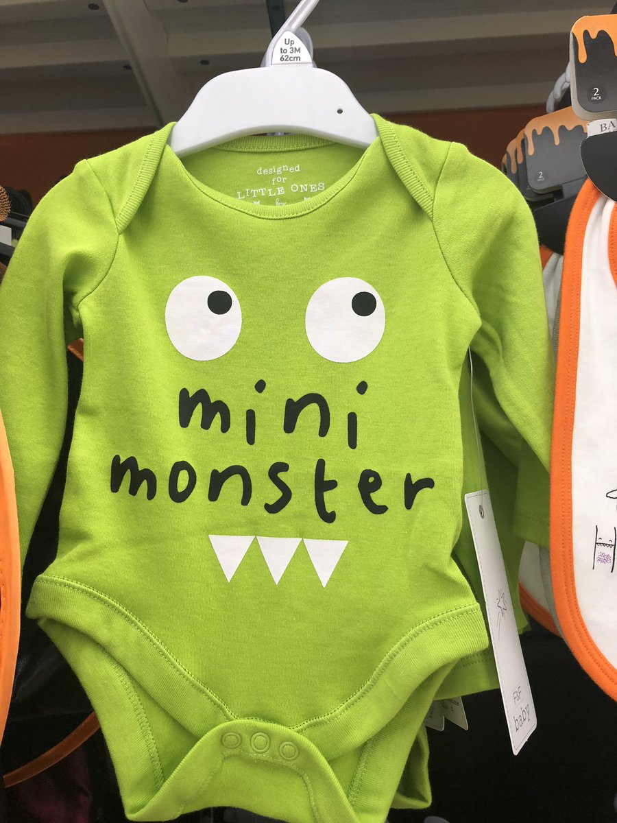 ChocPanther16's tweet photo. Mam wants to get me this for Halloween. 🎃🙀💀☠️👻🕷🕸🦇 https://t.co/6NhE1UlbgG