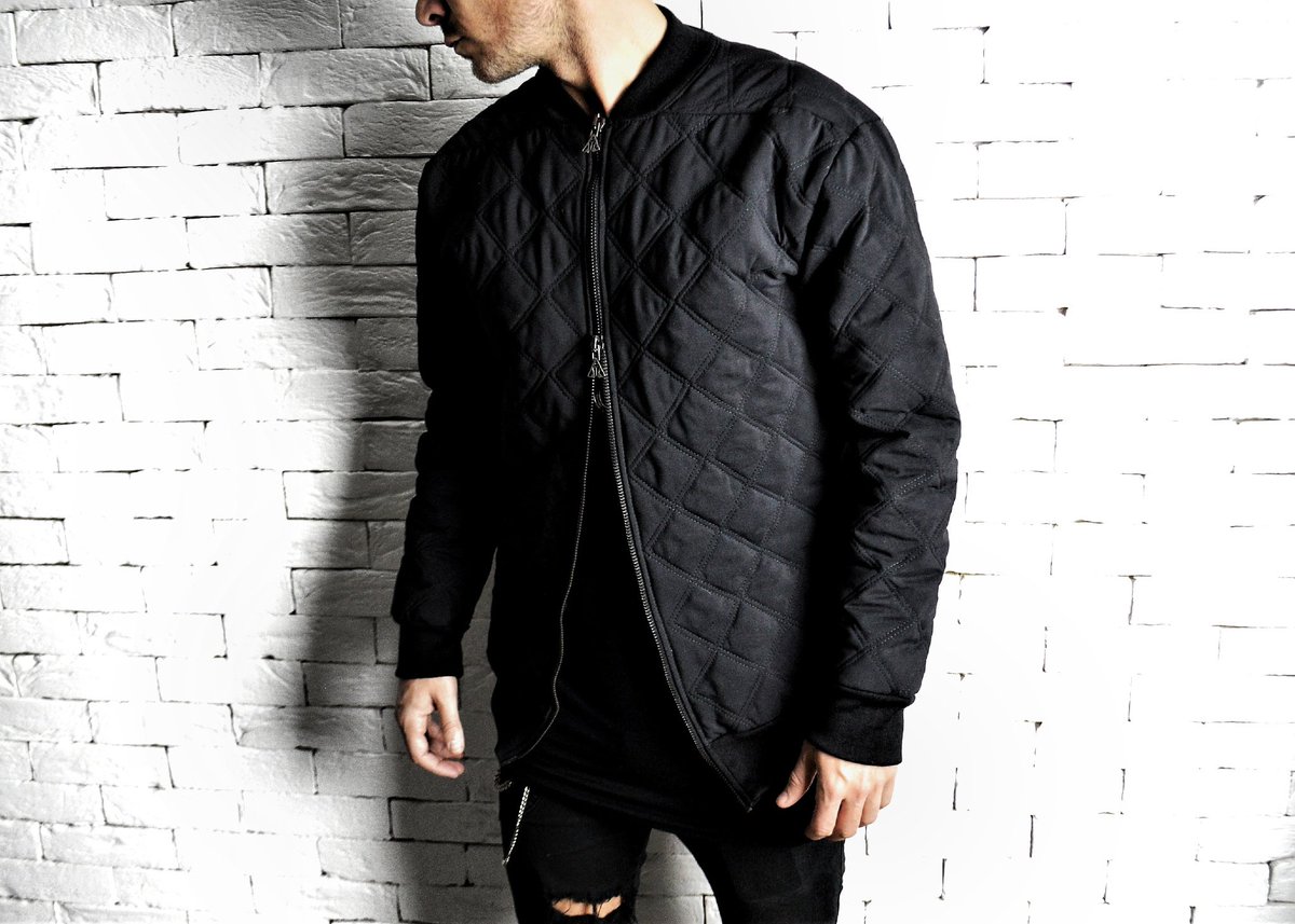 AlexChristoph3r's tweet photo. The Quilted Black Bomber Jacket £135.00 🔥

Click to shop: https://t.co/GOWAPyjqjp
.
#Alexchristopher #Fashiondesigner #Designer #Fashion #Fashionable #Menswear #Mensfashion #Style #Stylish #Highfashion #OOTD #OOTDfashion #Knitwear #Streetstyle #Britishfashion #Bomberjacket https://t.co/xNlHcqx35H