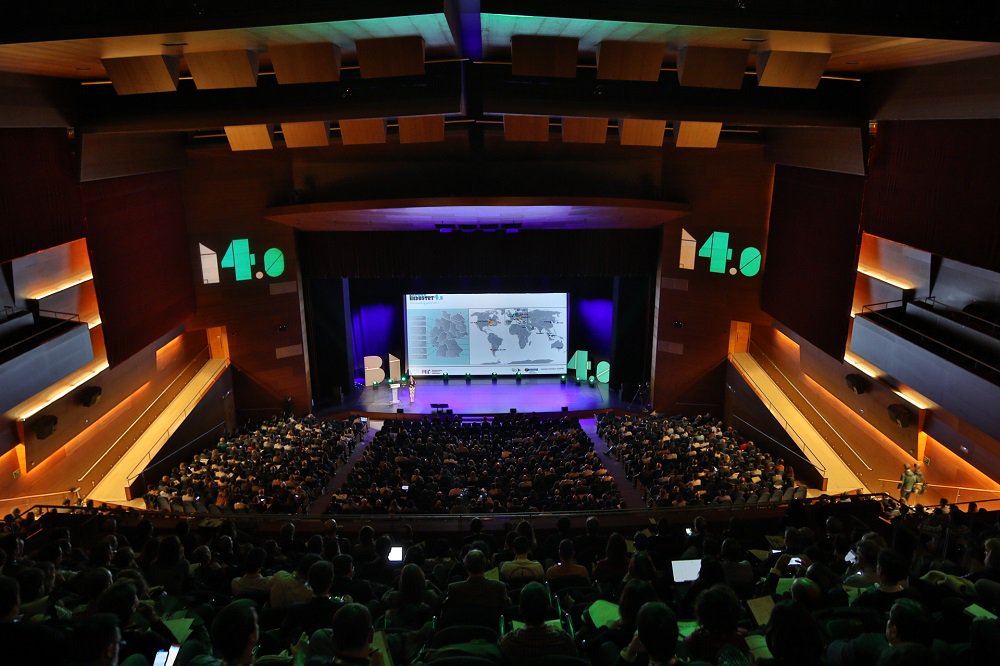 grupospri's tweet photo. Las empresas industriales que encabezan la carrera por la digitalización en Euskadi nos darán las claves del éxito en el Basque Industry 4.0. The Meeting Point 2018 ¿Vienes? Inscríbete ya https://t.co/GcpFSpOe17 #basqueindustry40 #grupospri https://t.co/LkL8MYZ86J