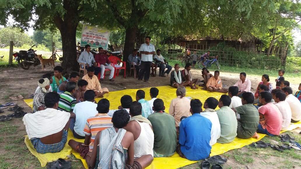 Malkangiri1's tweet photo. Gram Sabha in 108 GPs of Malkangiri (#BRCC #Swachhagrahi )
@DM_Malkangiri 
@PRDeptOdisha 
@SBMOdisha 
@tatatrusts
@paramiyer_ 
@swachhbharat 
#SBMOdisha
#ZSBP
@roopamishra77 https://t.co/tlZPAWocry