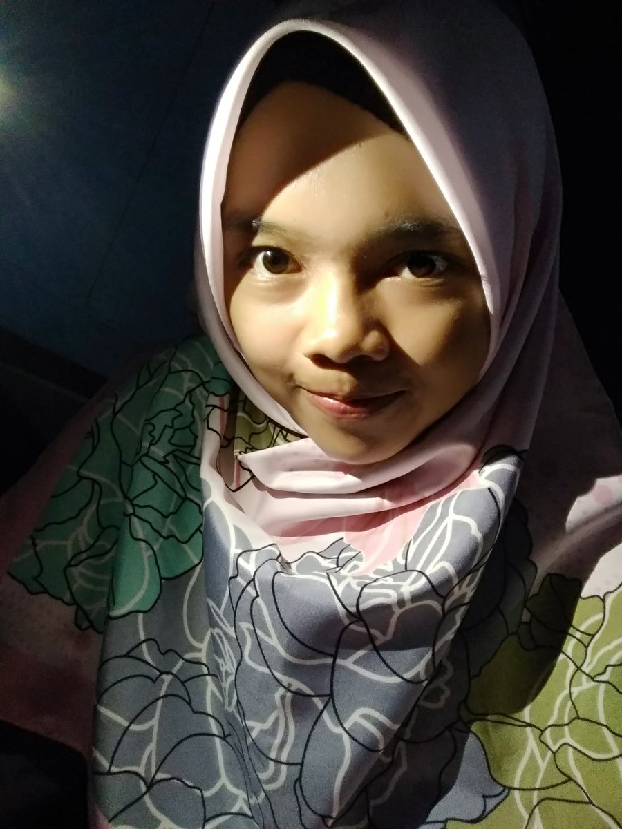 HanifIdha's tweet photo. Terus saja anggap aku baik2 saja 😌 https://t.co/3lrRioeGez