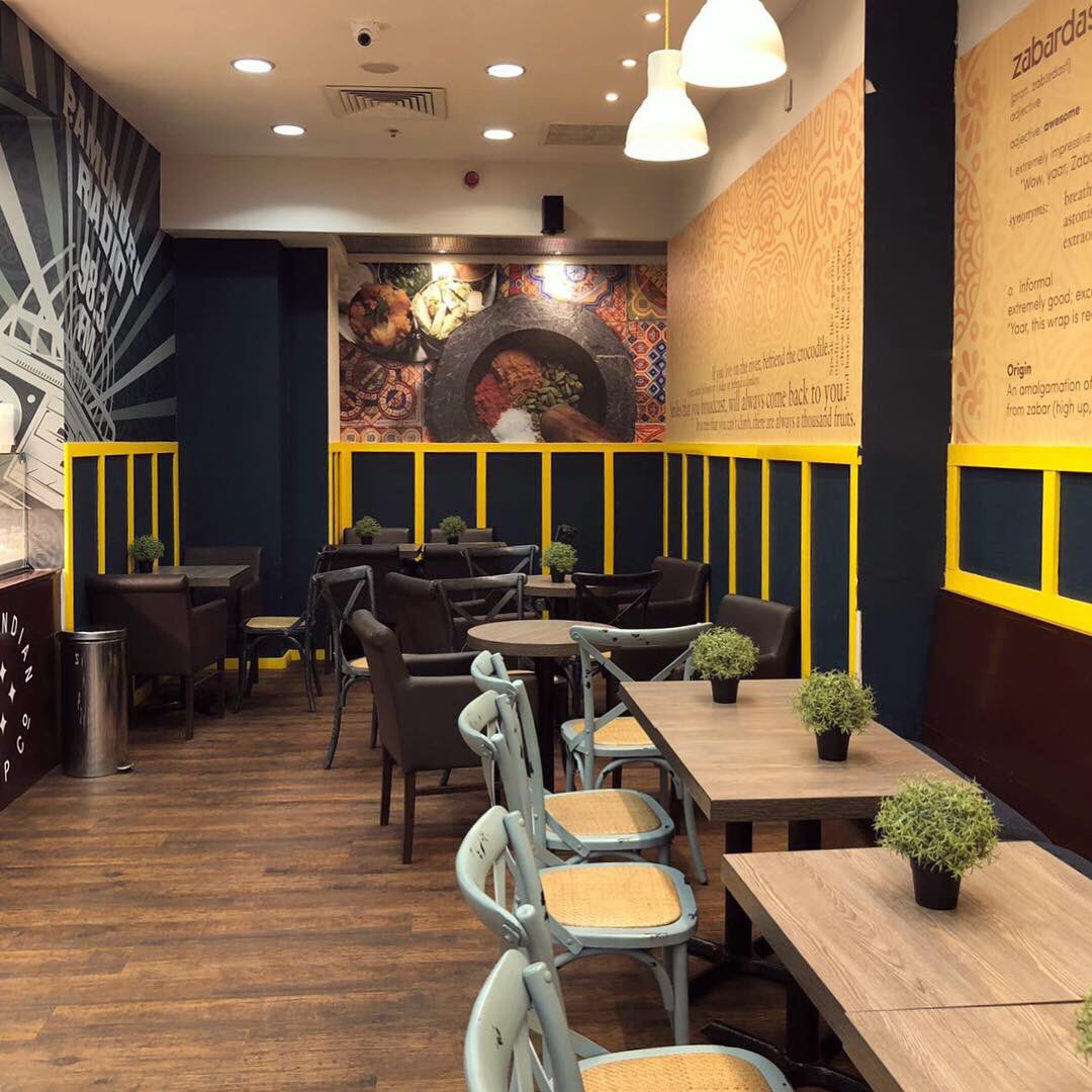 centralewg's tweet photo. Lunch today is a lamb kebab and halloumi cheese wrap from @Zabardastwraps 🌯😋🙌 ❗️Students can get 10% off at our Student Sessions event this Thursday❗️#indianwraps #lunchgoals https://t.co/sUlhXGuEe3